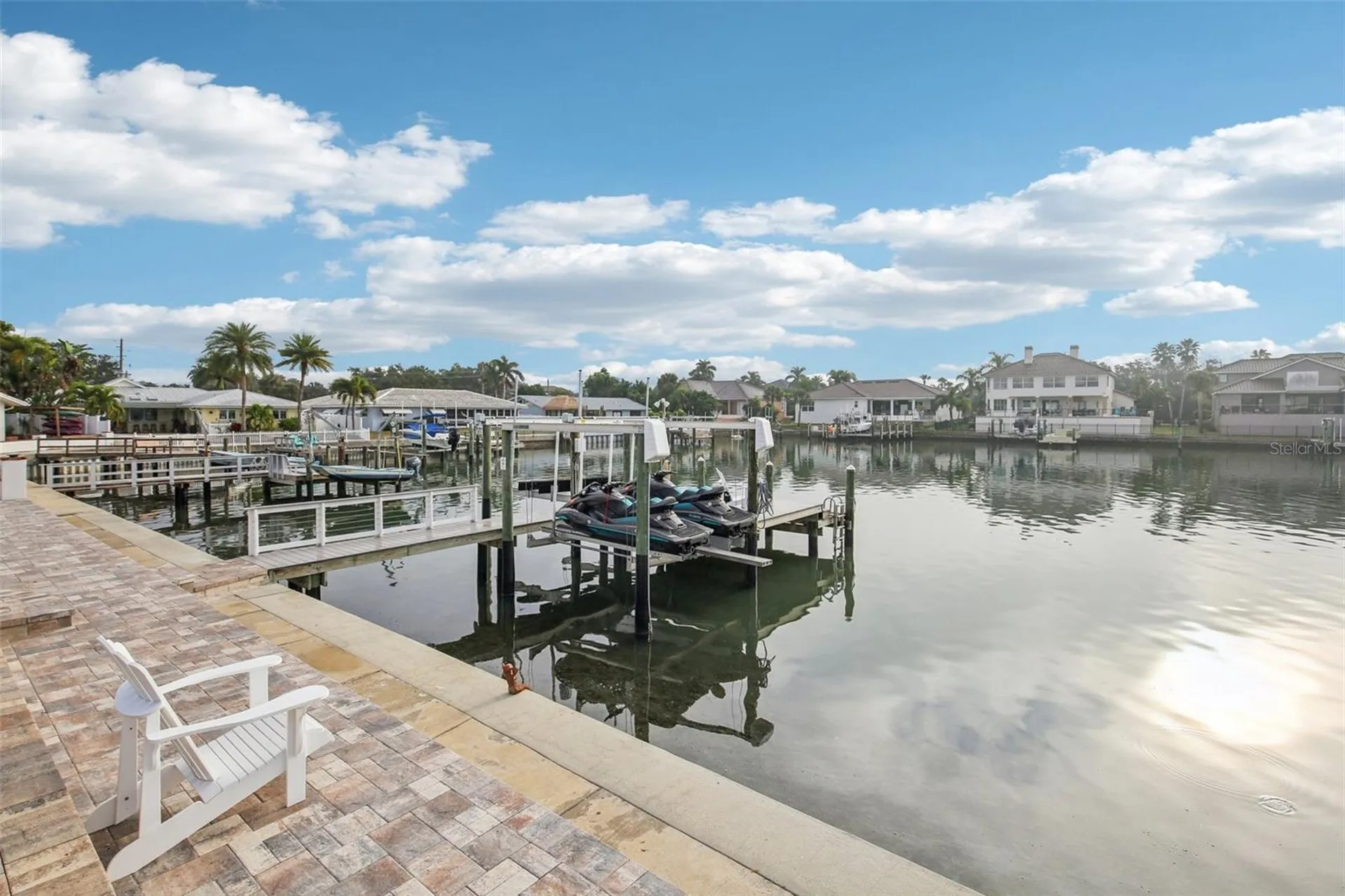 2180 Dolphin Boulevard S St Petersburg FL 33707