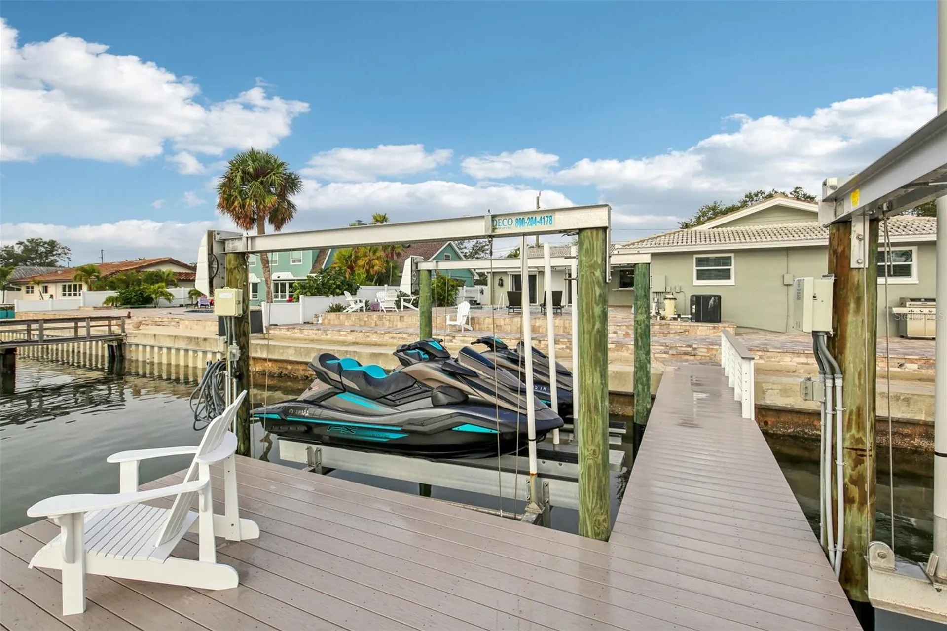 2180 Dolphin Boulevard S St Petersburg FL 33707