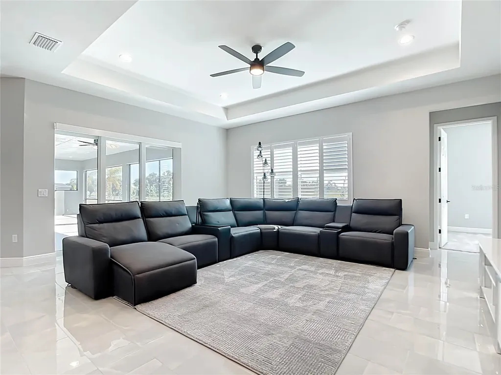 3586 Recurve Circle Sarasota FL 34240