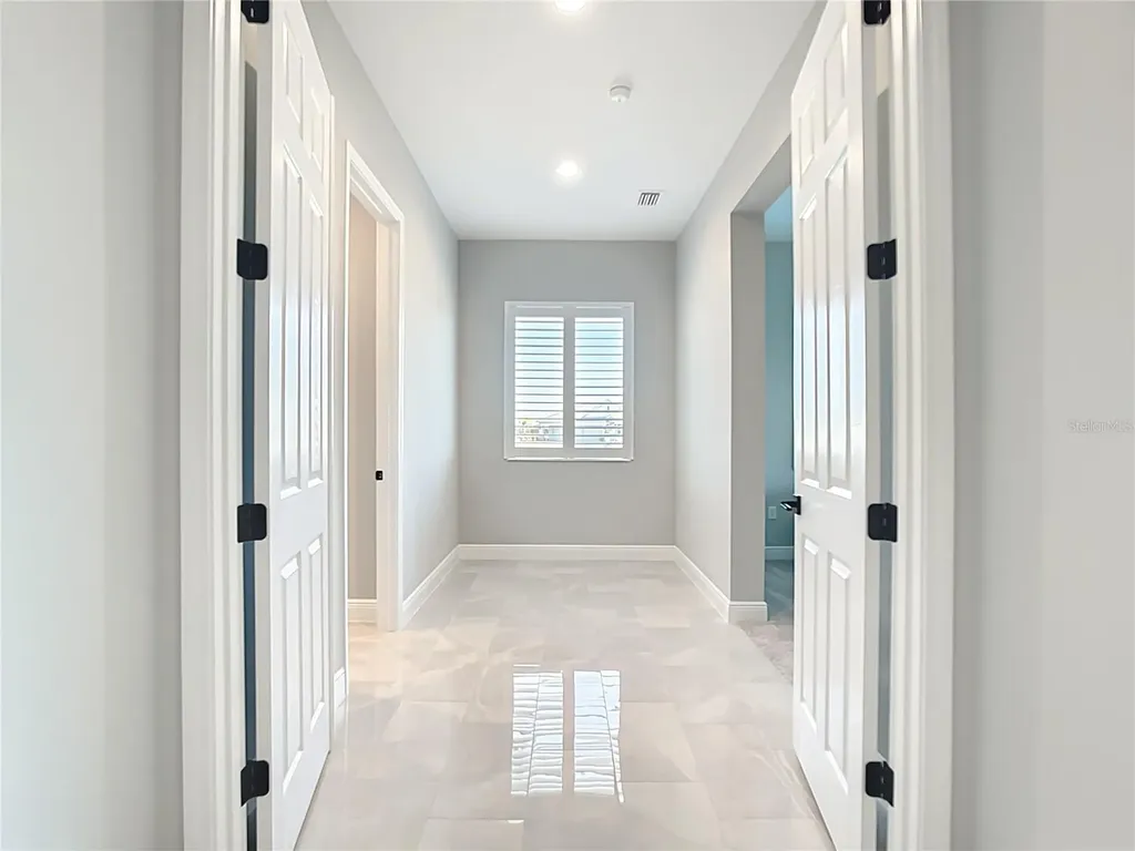 3586 Recurve Circle Sarasota FL 34240