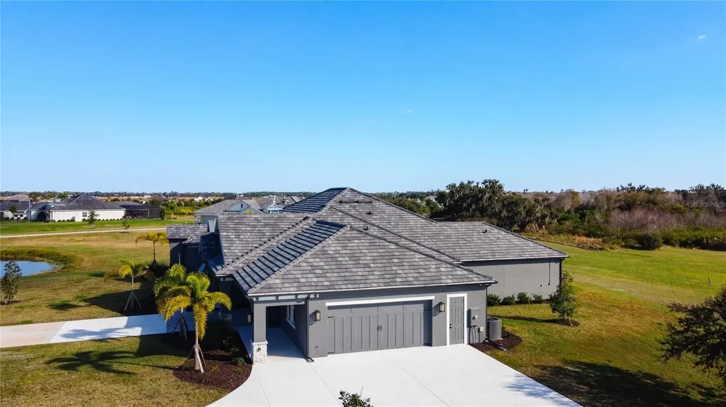 3586 Recurve Circle Sarasota FL 34240