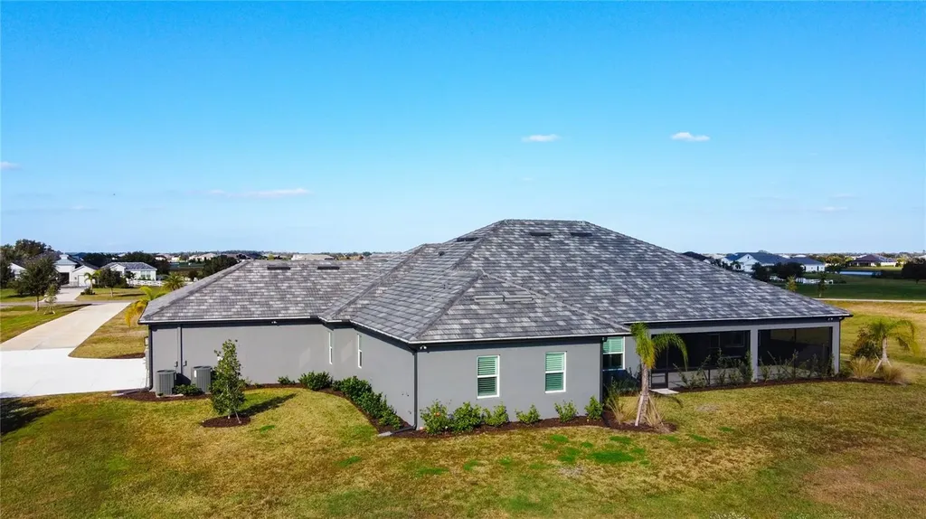 3586 Recurve Circle Sarasota FL 34240