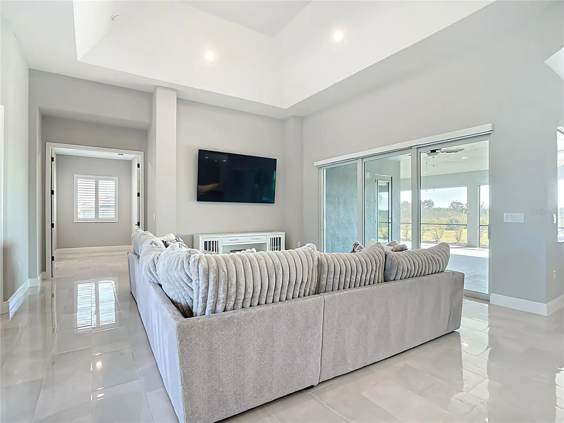 3586 Recurve Circle Sarasota FL 34240