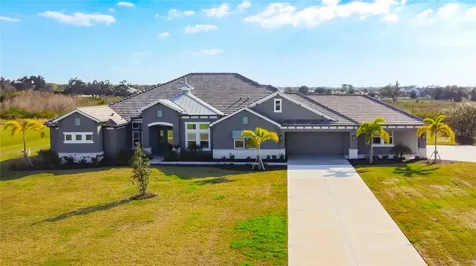 3586 Recurve Circle Sarasota FL 34240