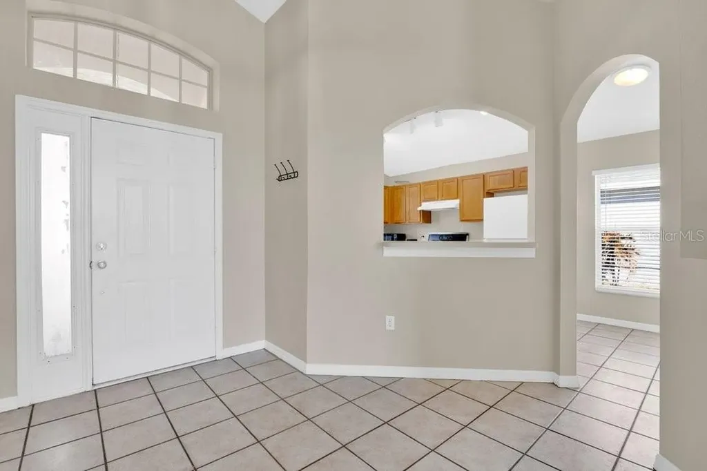 348 Sir Phillips Drive Davenport FL 33837