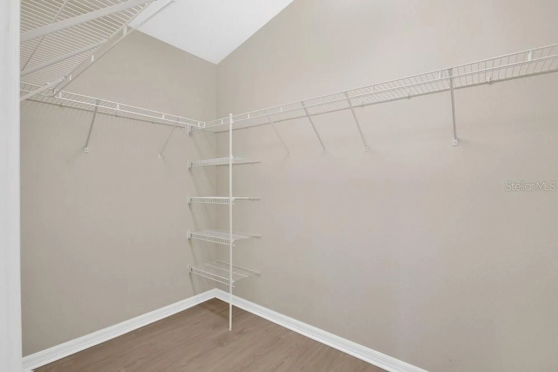 348 Sir Phillips Drive Davenport FL 33837