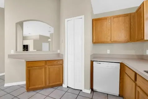 348 Sir Phillips Drive Davenport FL 33837