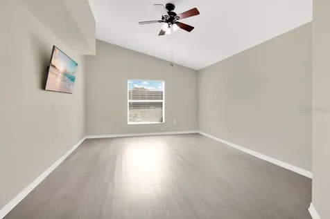 348 Sir Phillips Drive Davenport FL 33837