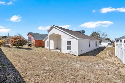 348 Sir Phillips Drive Davenport FL 33837