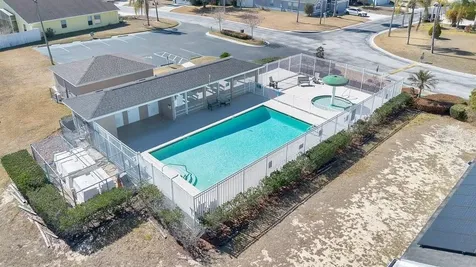 348 Sir Phillips Drive Davenport FL 33837