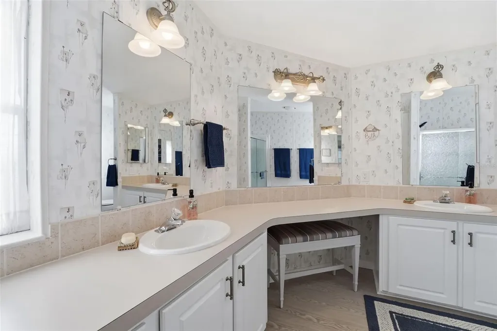 8443 Tanaka Drive Englewood FL 34224