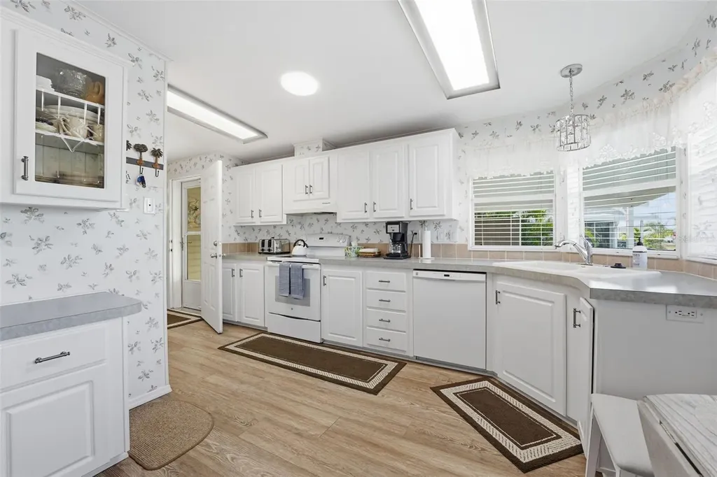 8443 Tanaka Drive Englewood FL 34224