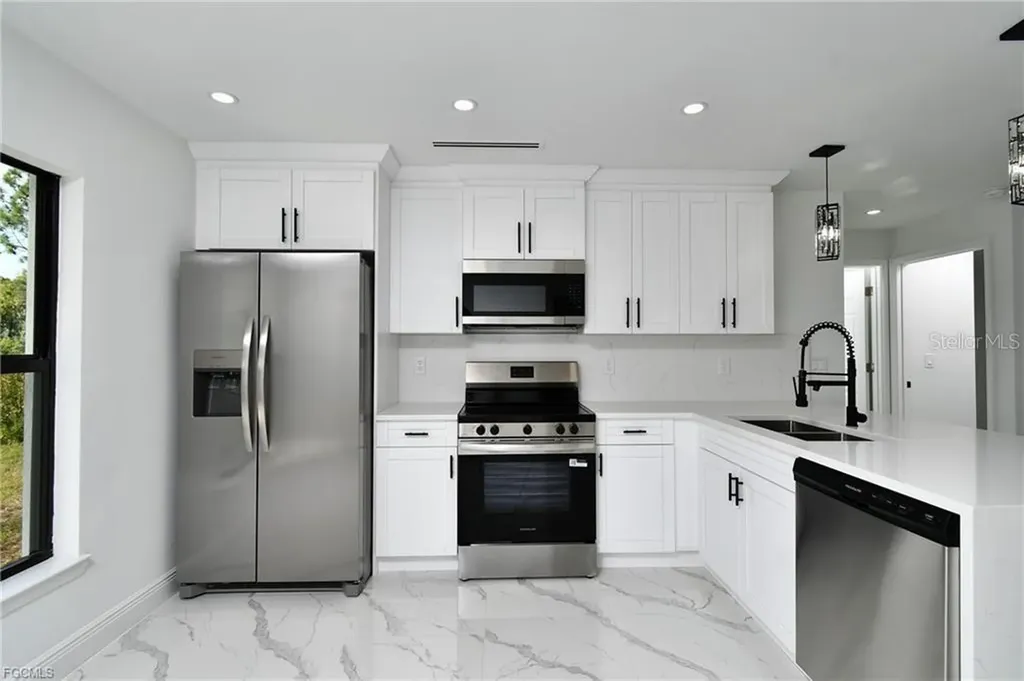 3417 57th Street W Lehigh Acres FL 33971