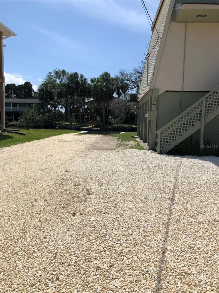 12108 W Gulf Breeze Court Crystal River FL 34429