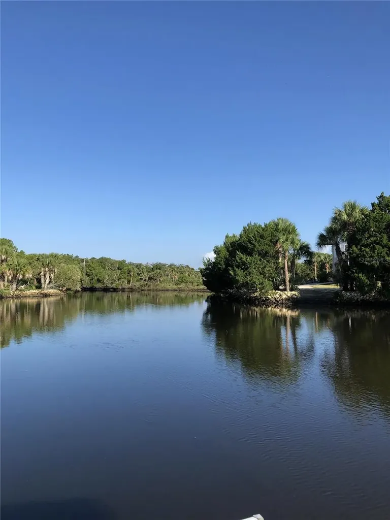 12108 W Gulf Breeze Court Crystal River FL 34429