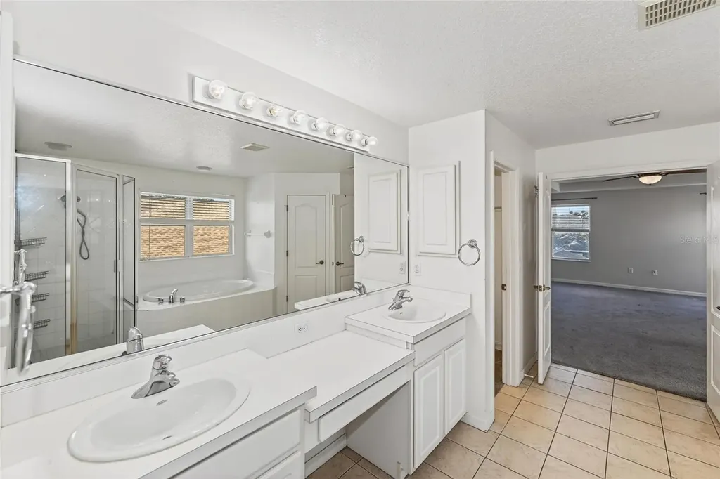 5598 Burnt Branch Circle Sarasota FL 34232