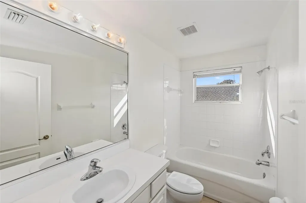 5598 Burnt Branch Circle Sarasota FL 34232