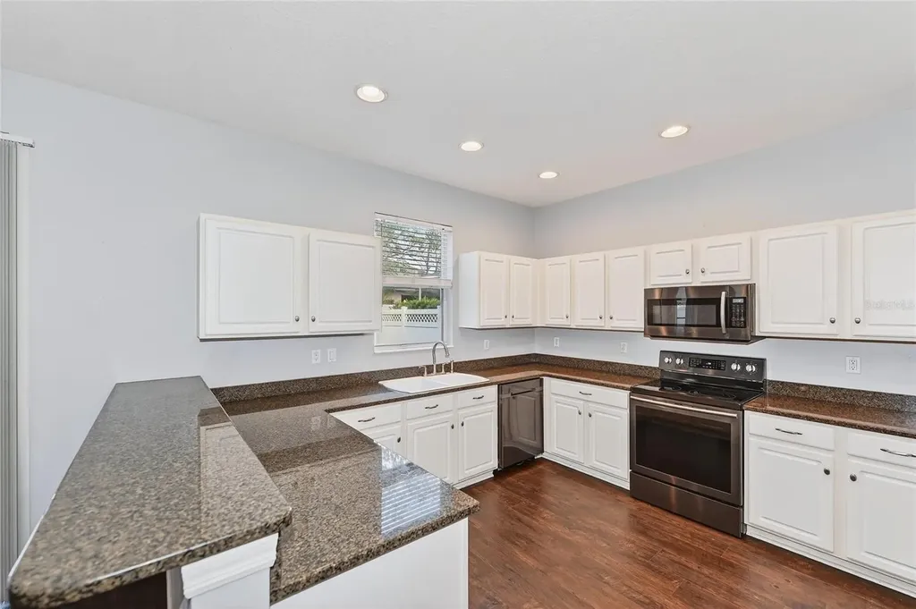 5598 Burnt Branch Circle Sarasota FL 34232