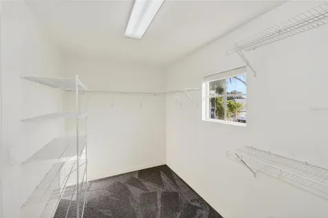 5598 Burnt Branch Circle Sarasota FL 34232