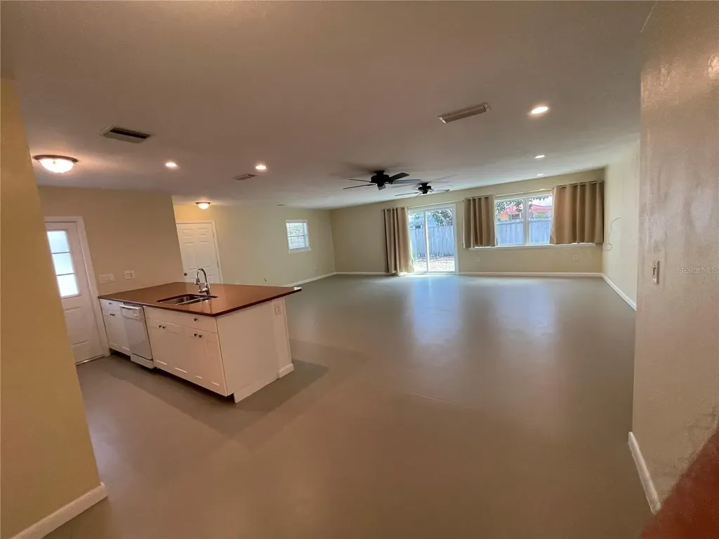 6185 Deming Avenue North Port FL 34287