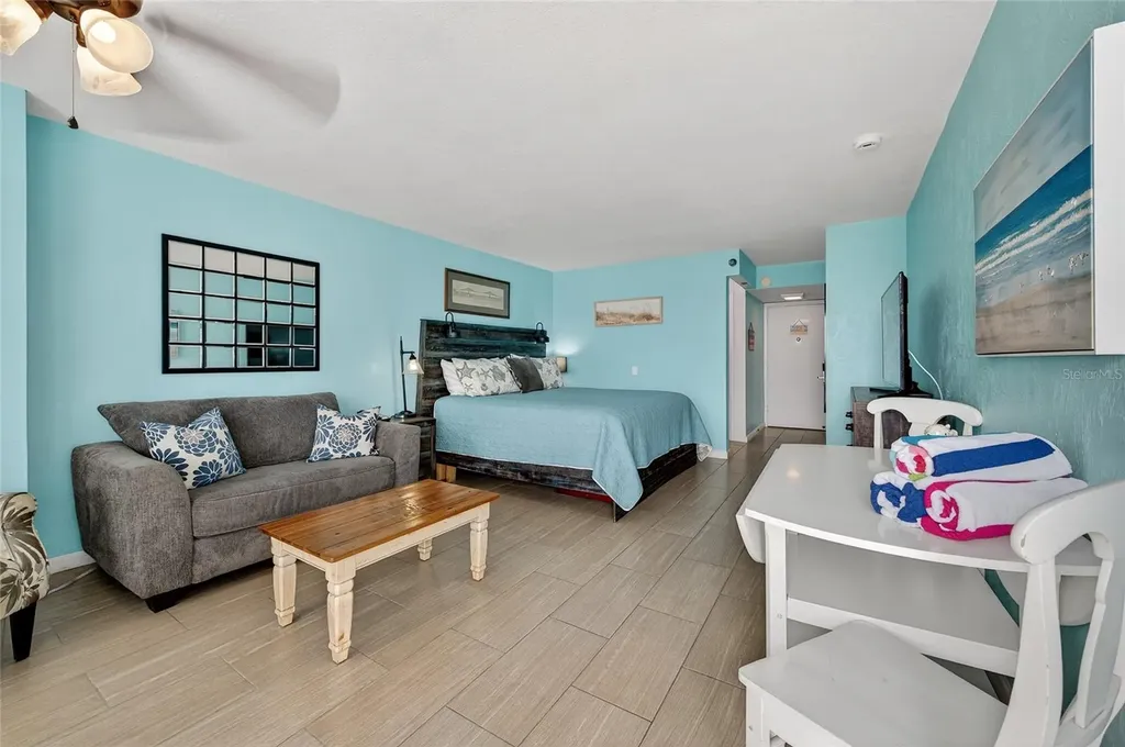 313 S Atlantic Avenue Daytona Beach FL 32118