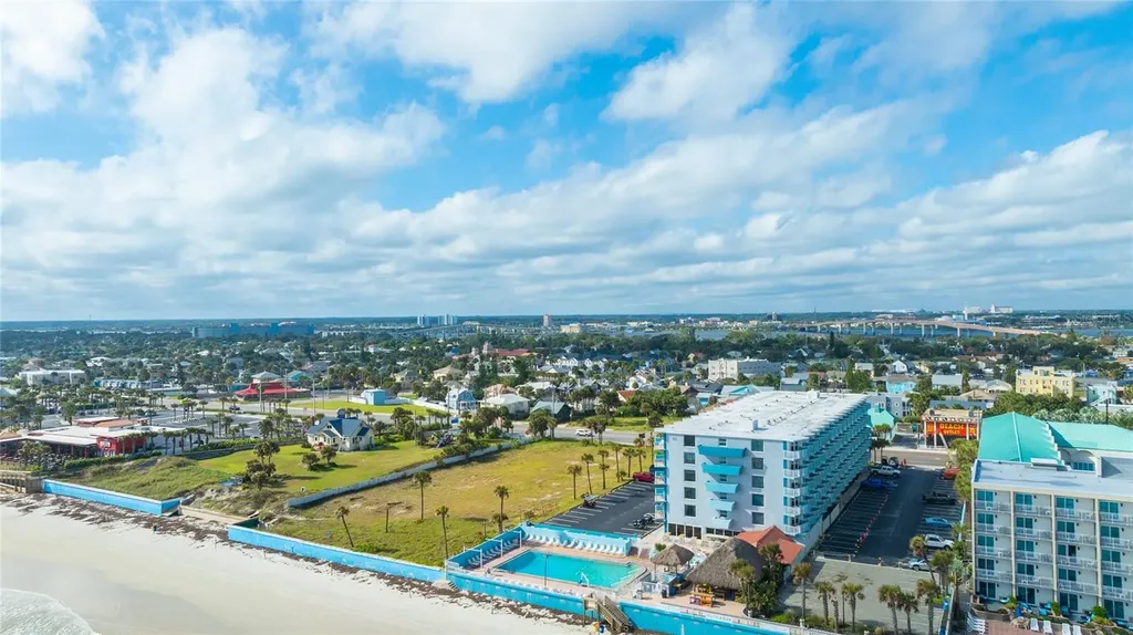 313 S Atlantic Avenue Daytona Beach FL 32118
