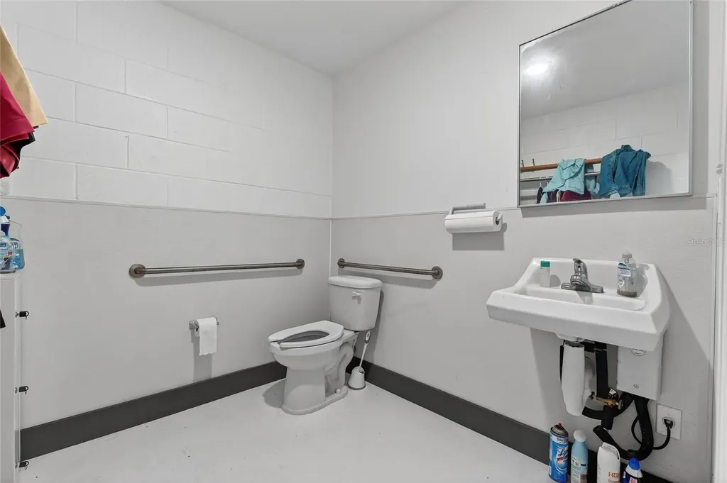 601 Oak Street Port Orange FL 32127