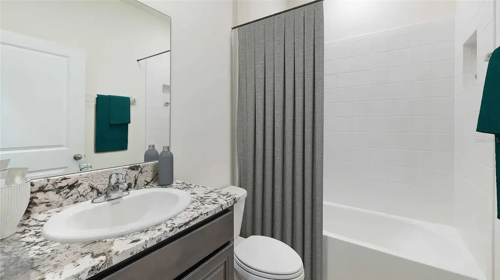 18017 Gander Terrace Lakewood Ranch FL 34211