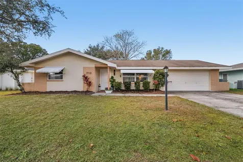 712 Lemonwood Drive Oldsmar FL 34677