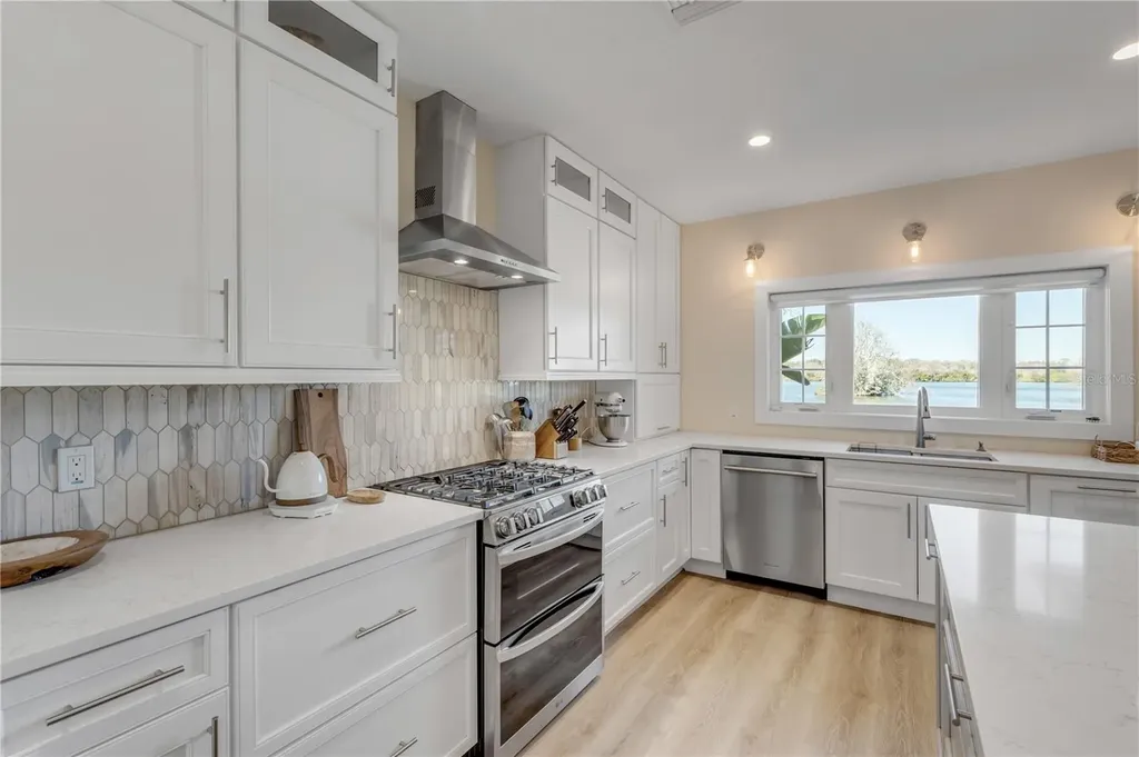 2760 Pearl Lake Trail New Smyrna Beach FL 32168