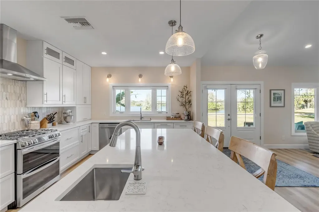 2760 Pearl Lake Trail New Smyrna Beach FL 32168