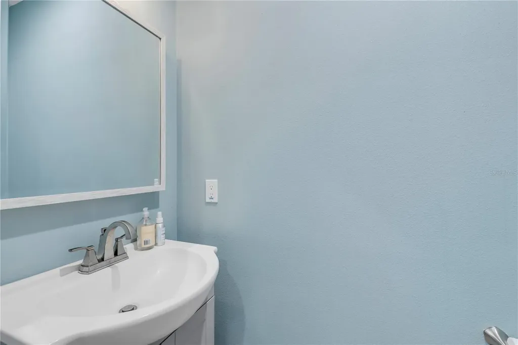 2760 Pearl Lake Trail New Smyrna Beach FL 32168
