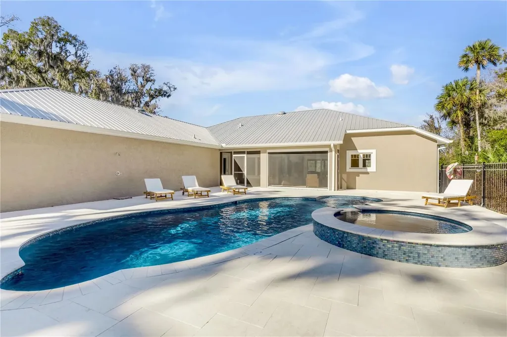 2760 Pearl Lake Trail New Smyrna Beach FL 32168