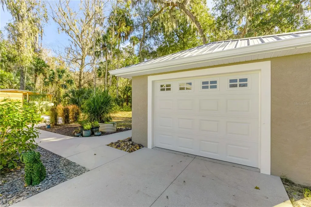 2760 Pearl Lake Trail New Smyrna Beach FL 32168