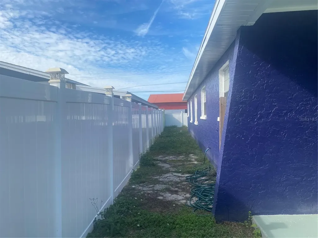 6224 N Grady Avenue Tampa FL 33614
