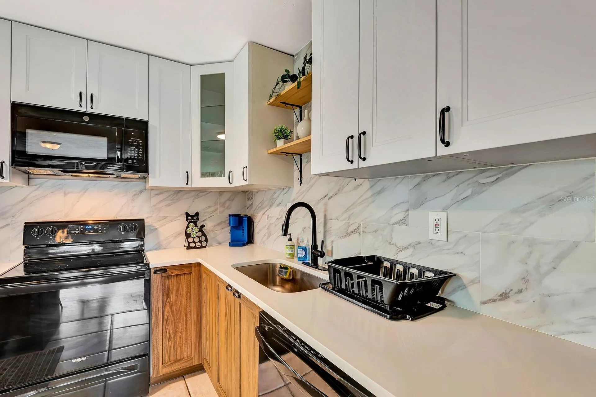 2127 Lee Lane Sarasota FL 34231