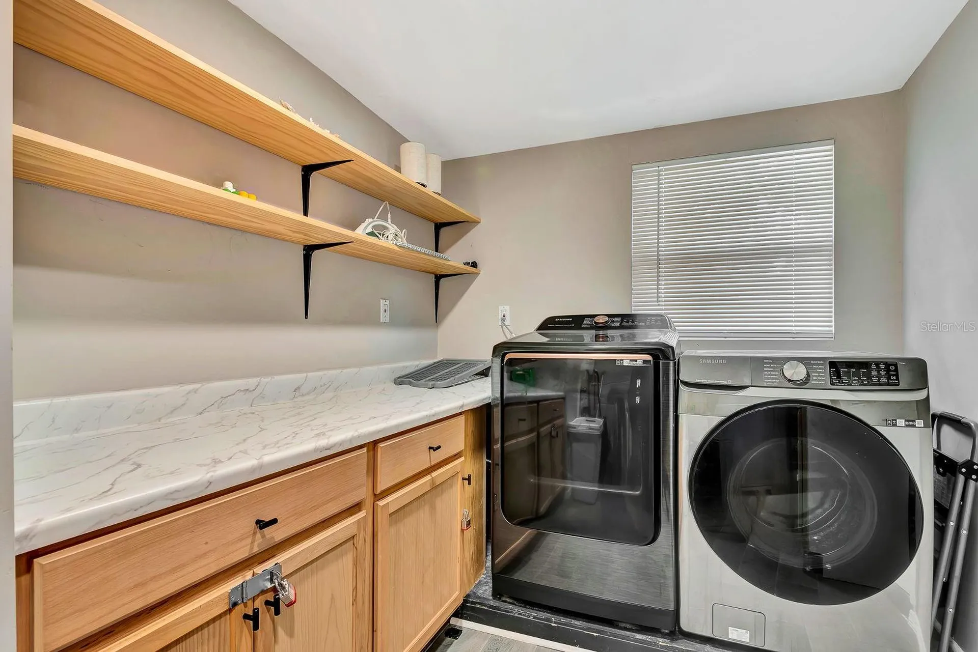 2127 Lee Lane Sarasota FL 34231