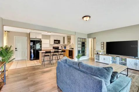 2127 Lee Lane Sarasota FL 34231