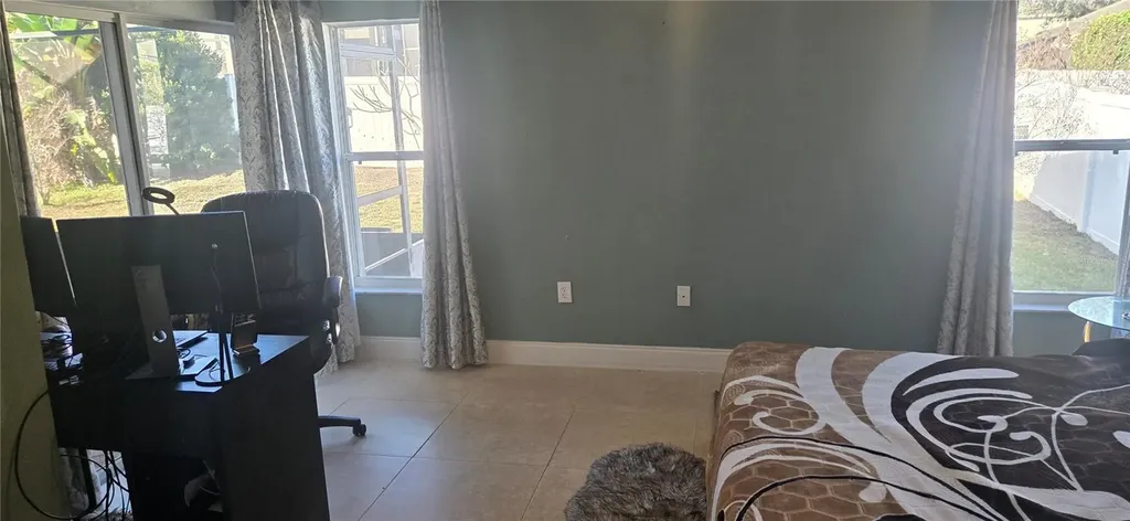 303 Knightsbridge Circle Davenport FL 33896