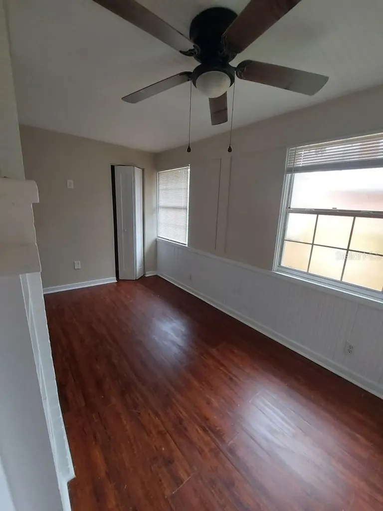 616 W Howry Avenue Deland FL 32720