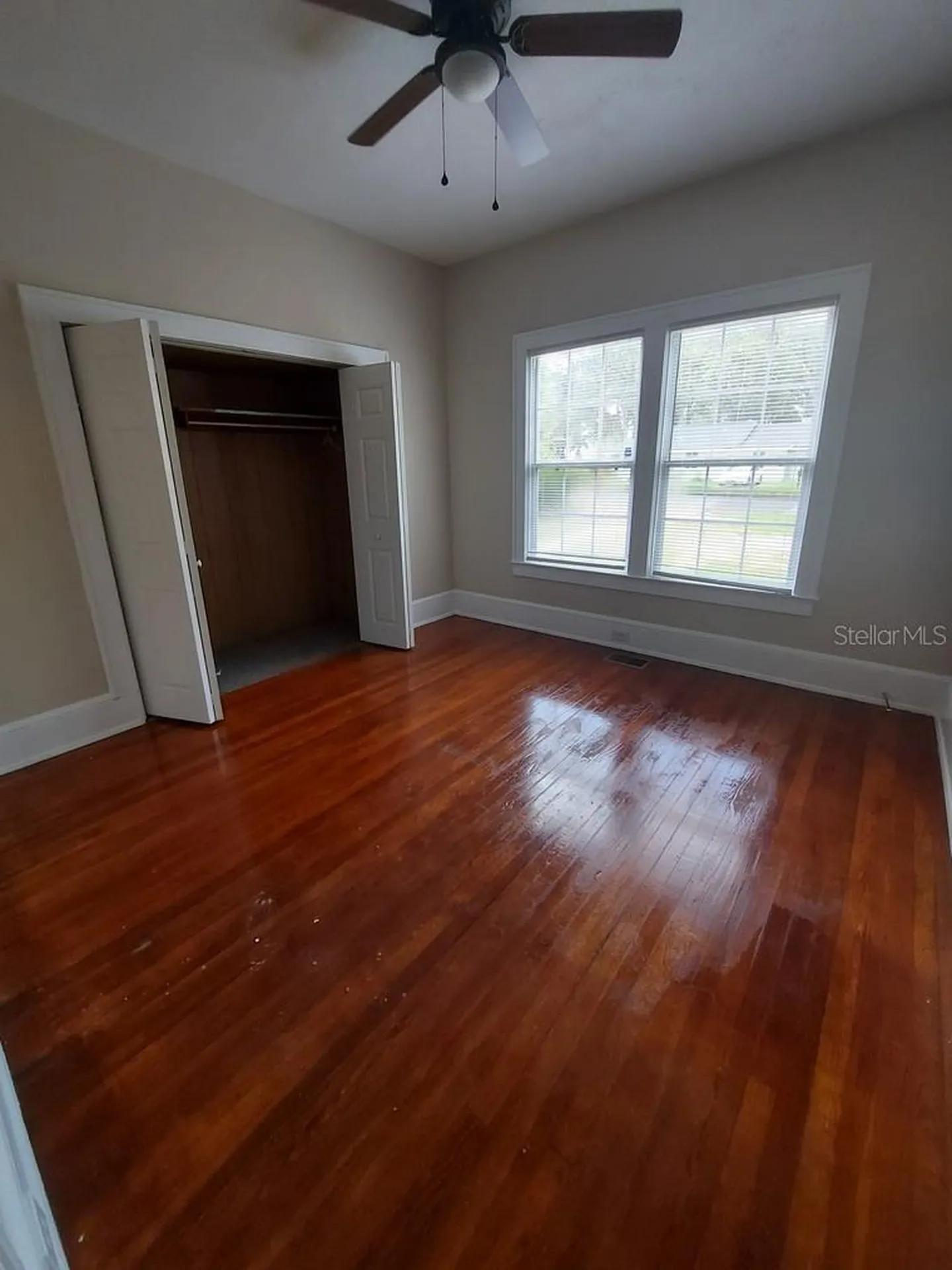 616 W Howry Avenue Deland FL 32720
