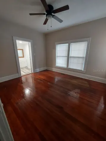 616 W Howry Avenue Deland FL 32720
