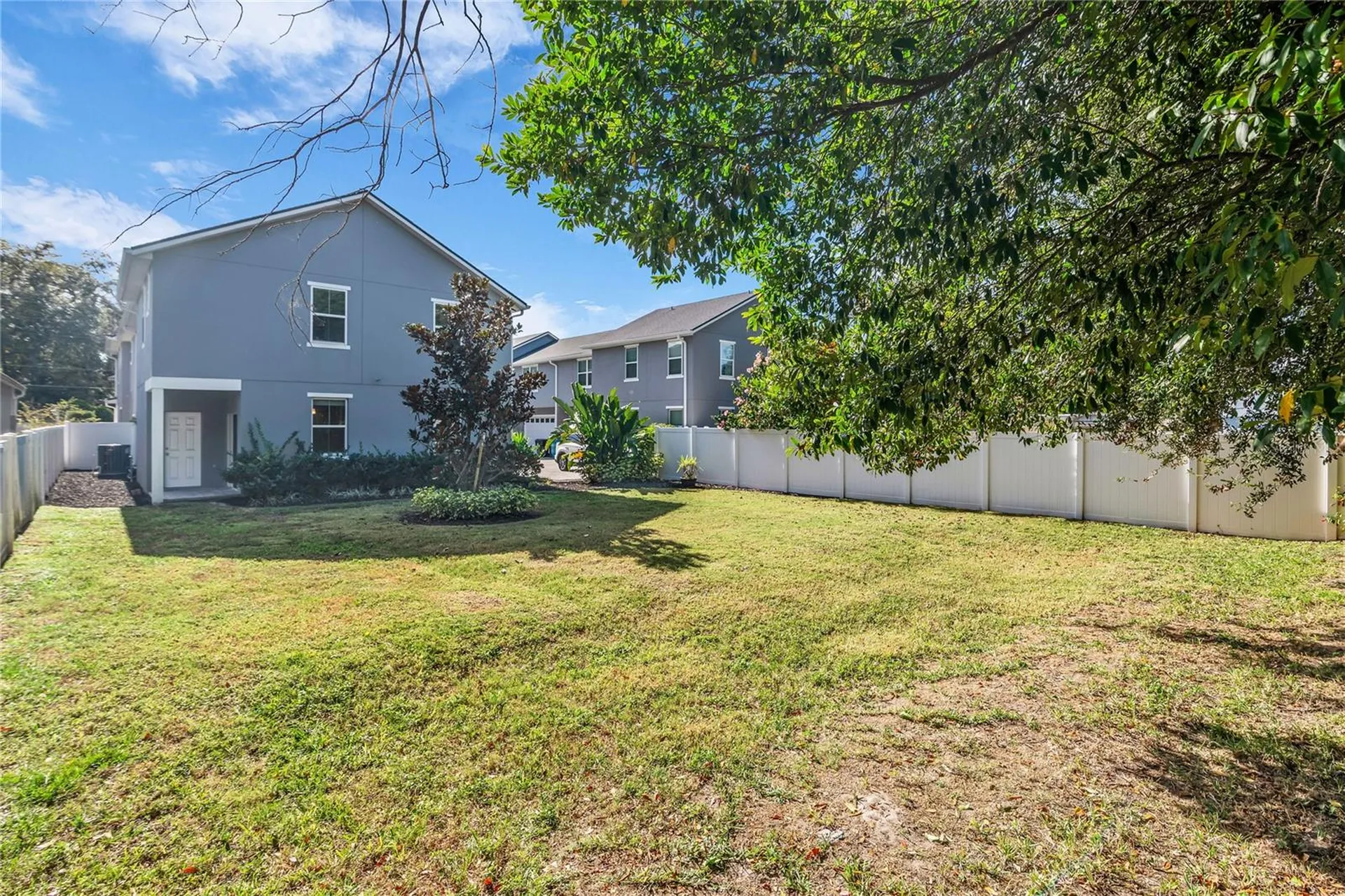 1217 E Muriel Street Orlando FL 32806