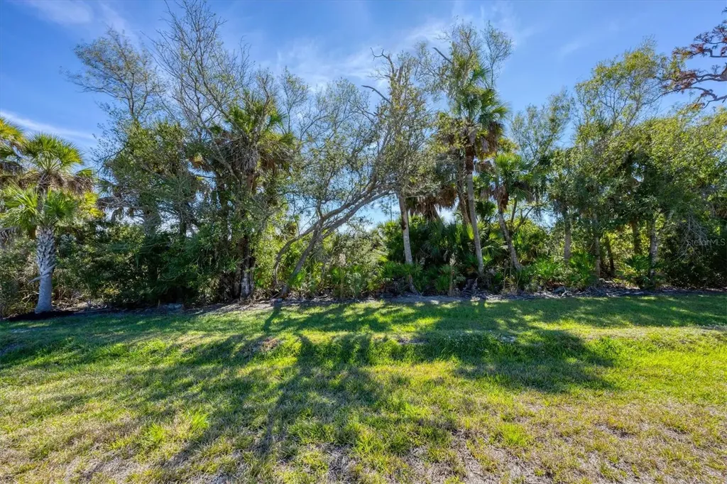 221 Palidoro Circle Nokomis FL 34275