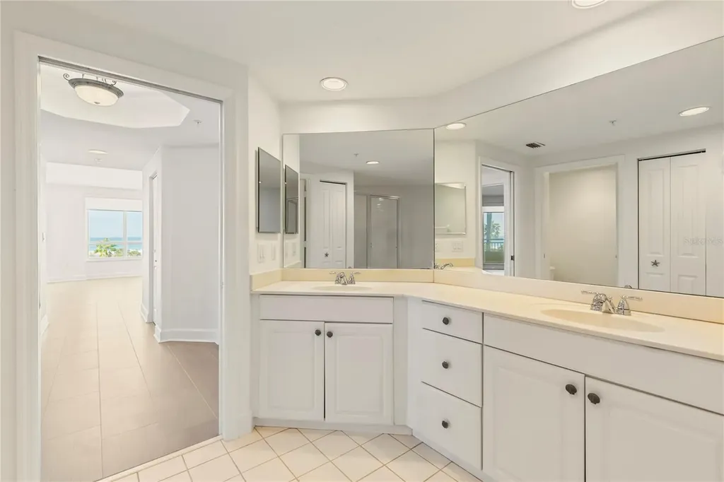 1170 Gulf Boulevard Clearwater Beach FL 33767