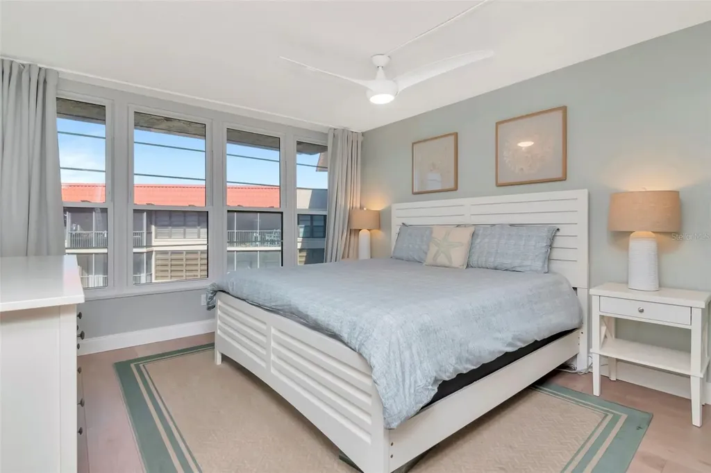 17580 Gulf Boulevard Redington Shores FL 33708