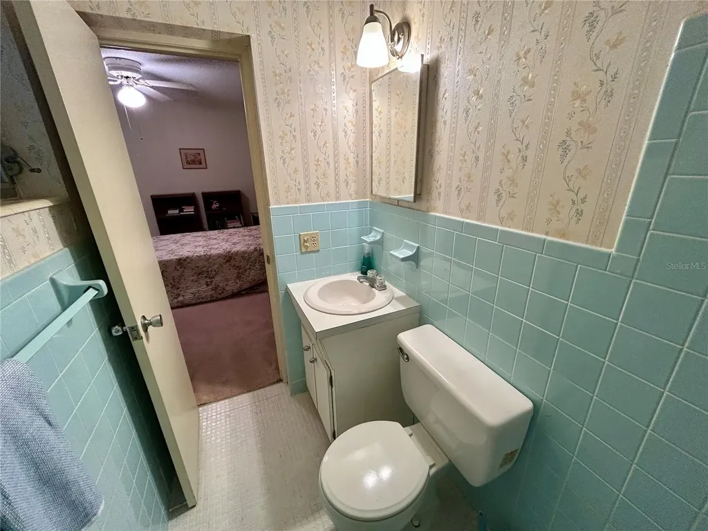 2464 Australia Way E Clearwater FL 33763
