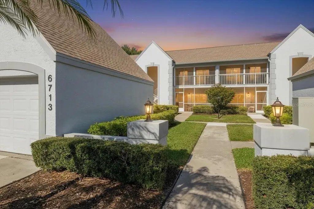 6713 Stone River Road Bradenton FL 34203
