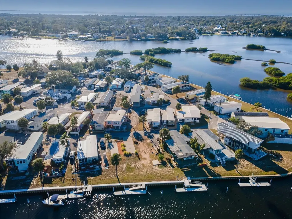 800 Chesapeake Drive Tarpon Springs FL 34689