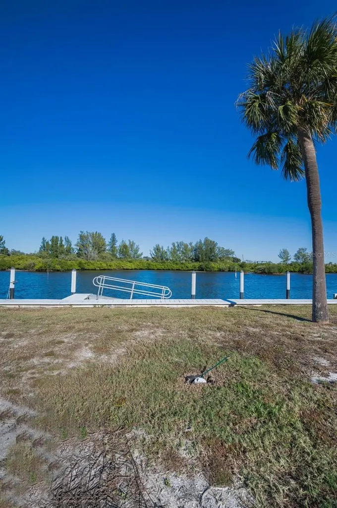 800 Chesapeake Drive Tarpon Springs FL 34689
